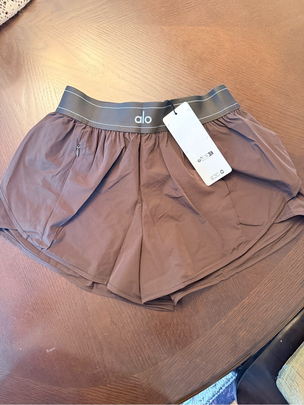 Alo Women's Brown Athletic Shorts with Elastic Waistband